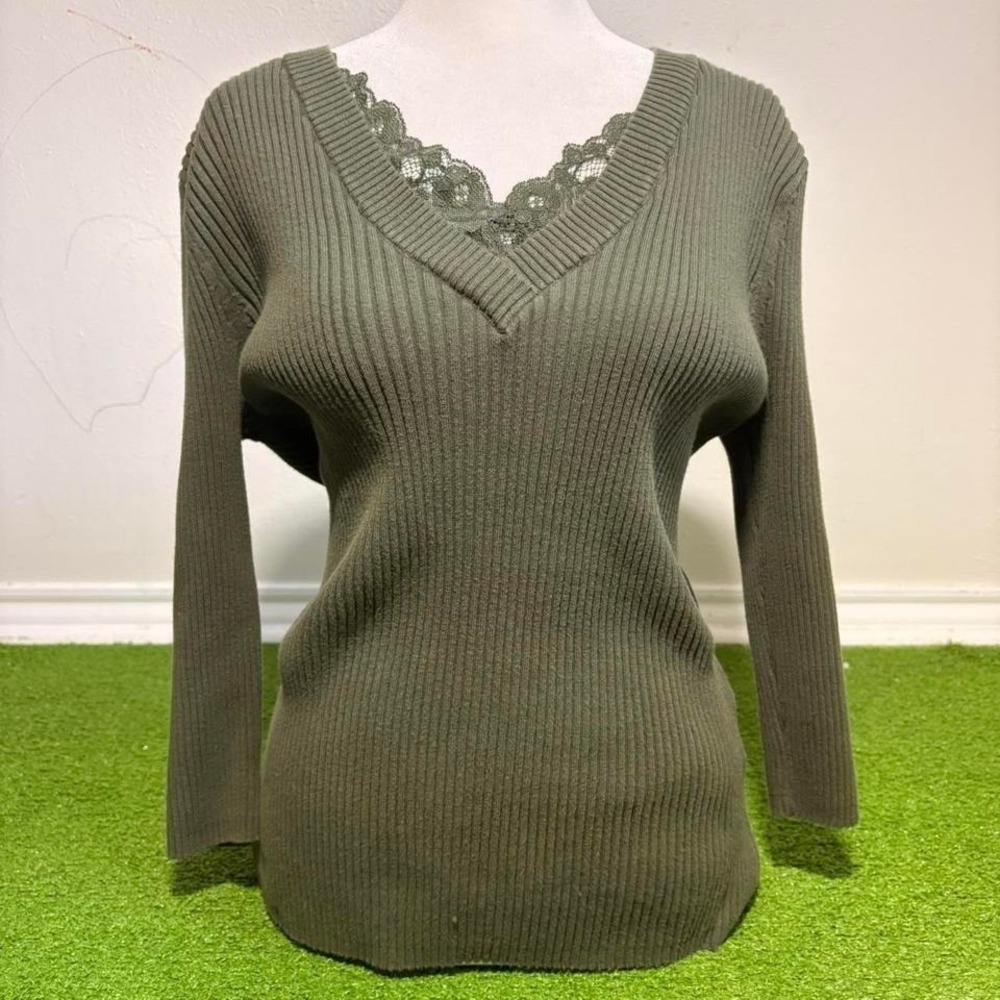 Vintage Y2K August Silk Size XL Ribbed V-Neck Lace Trim Twilightcore Long Sleeve